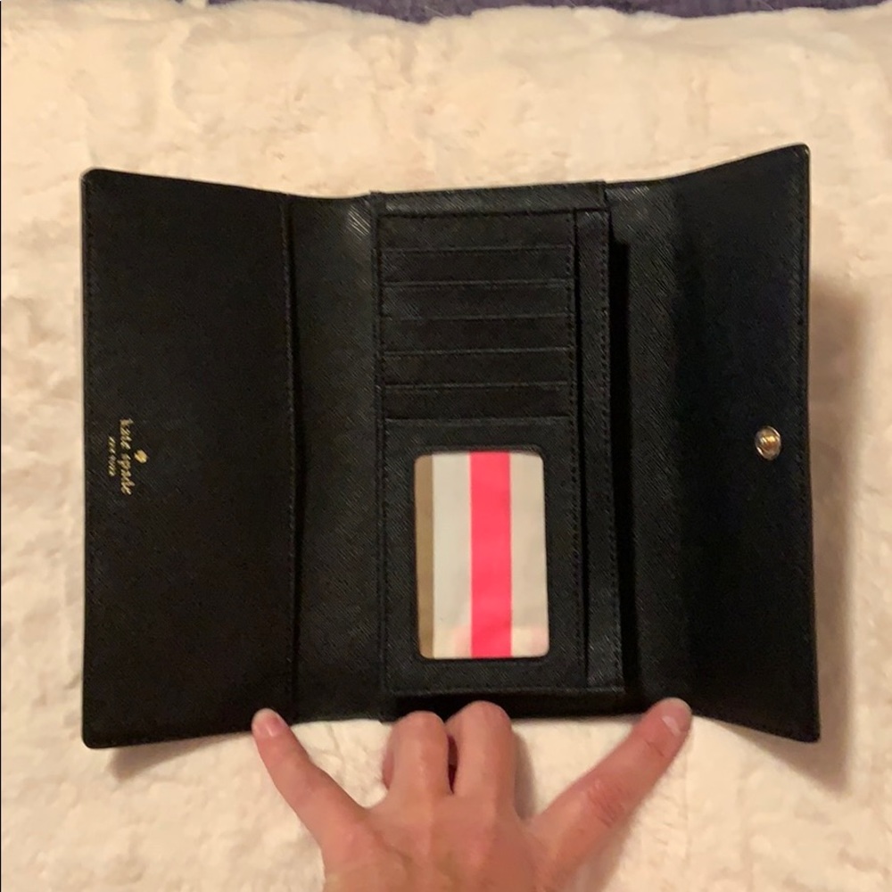 Authentic Kate Spade wallet - Picture 4 of 5